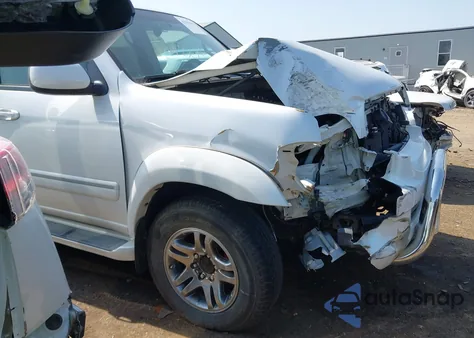 2006 Toyota Sequoia Limited V8 z USA, uszkodzony, nr VIN 5TDBT48AX6S269679